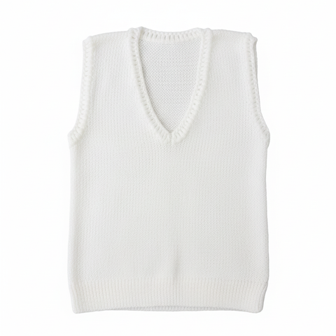 Newborn White Woolen Vest ,Comfortable Knitted Winter Wear Baby Winter Vest , Hand Knitted Soft Wool Sleeveless Sweater White Baby Vest for Winter , Cozy and Skin-Friendly Knitwear Knitted Baby Sweater Vest , Warm and Gentle Winter Outfit for Infants